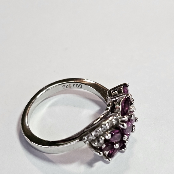 Genuine Rhodolite Garnet & White Zircon Ring in Sterling Silver Size 7.5 - Picture 7 of 8